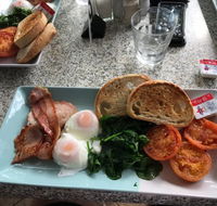 Rocklatino Caffe - Hotel Accommodation