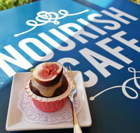 Nourish Cafe - Hotel Accommodation