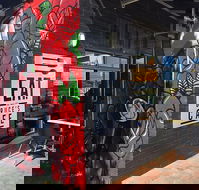 Bruce's Cafe - Hotel Accommodation