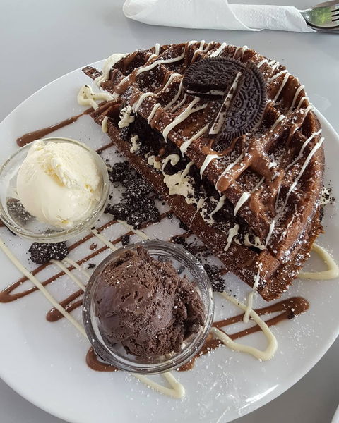 Waffle On Cairns - Hotel Accommodation 4