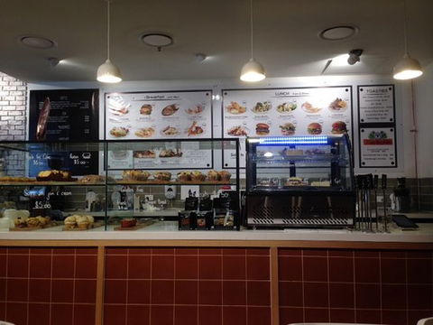 Cafe Fix - Hotel Accommodation 0