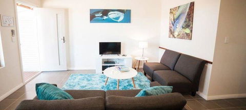 Papou's Kitchen Cafe - Hotel Accommodation 1