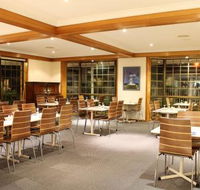 Seafarer Restaurant - Hotel Accommodation