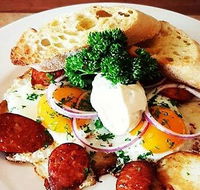 Periwinkles Cafe - Hotel Accommodation