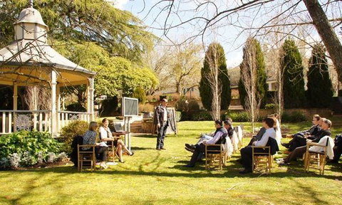 Katers Restaurant - Hotel Accommodation 9