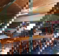 Yolla Tavern - Hotel Accommodation