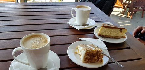 Leggey's Cafe - Hotel Accommodation 0