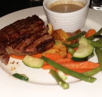 Lussino's Italian Restaurant - Hotel Accommodation