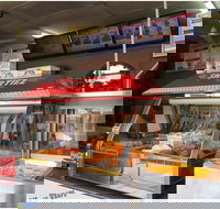 Shortiez Country Fried Chicken - Hotel Accommodation