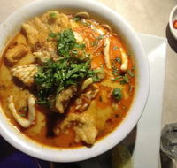 The Arch Rival Bar  Grill - Hotel Accommodation