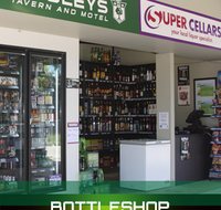 Dooleys Springsure - Hotel Accommodation