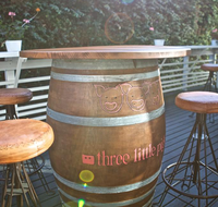 Three Little Pigs Bar  Bistro - Hotel Accommodation