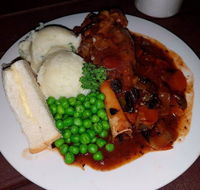 The Hideaway Station Hotel - Hotel Accommodation