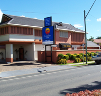 Comfort InnRose Motel - Hotel Accommodation