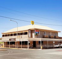 Austral Hotel - Hotel Accommodation