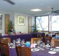 Beanbar Cafe Restaurant  Bar - Hotel Accommodation