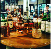 Howlin Wolf Bar - Hotel Accommodation