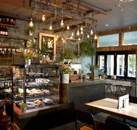 Double Barrel Kitchen - Hotel Accommodation