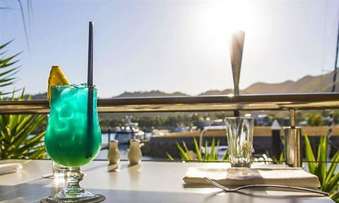 Boardwalk Restaurant & Bar - Hotel Accommodation 10