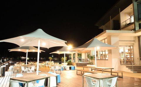 Boardwalk Restaurant & Bar - Hotel Accommodation 16