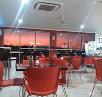 Cafe 300 - Hotel Accommodation