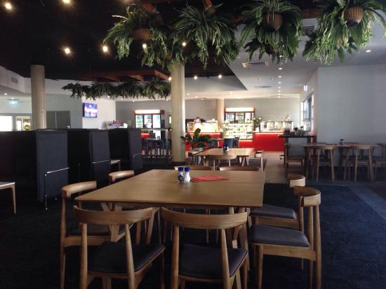 Wainui ACT Hotel Accommodation