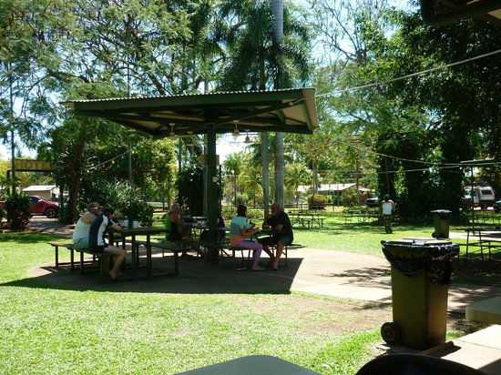 Adelaide River NT Hotel Accommodation