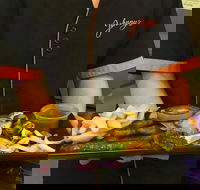 Johnnys Dine-In Takeaway - Hotel Accommodation