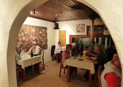 Namatjira Gallery Restaurant - Hotel Accommodation 0