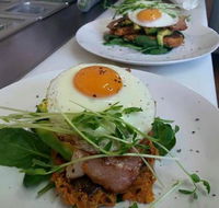 La Barista Cafe - Hotel Accommodation