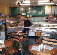 Two Skips Fish  Chips - Hotel Accommodation