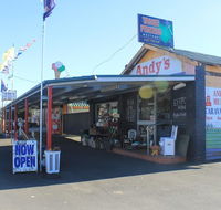 Andy's Bakery and Restaurant - Hotel Accommodation