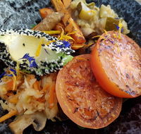 Cafe Umami - Hotel Accommodation