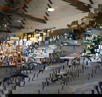 Holy Cow Cafe - Hotel Accommodation