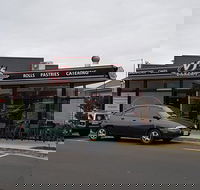 VJ's Barkery - Hotel Accommodation