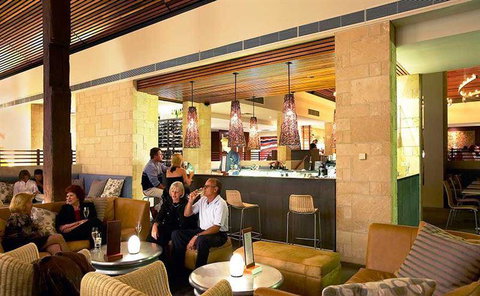 Other Side Of The Moon Restaurant - Hotel Accommodation 11