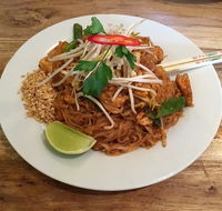 Red Basil Thai Cuisine - Hotel Accommodation