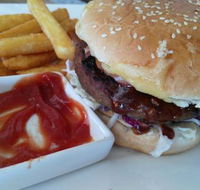 The Bridge Garden Bar Restaurant - Hotel Accommodation