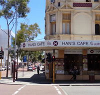 Han's Cafe - Hotel Accommodation