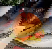 Brunch Break Cafe - Hotel Accommodation