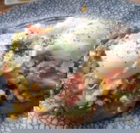 Lo's Cafe Fusion Bistro - Hotel Accommodation