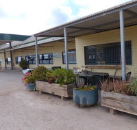 BP John Eyre 1878 Caiguna Western Australia - Hotel Accommodation