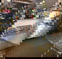 Full Moon Cafe and Thai Restaurant - Hotel Accommodation