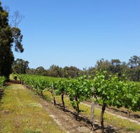 Stringybark Cottage Winery  Restaurant - Hotel Accommodation