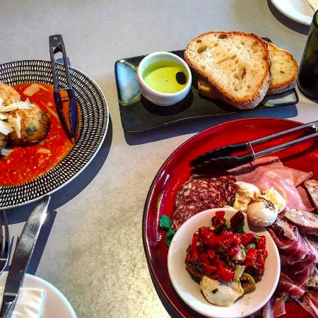 Windsor Gardens SA Hotel Accommodation