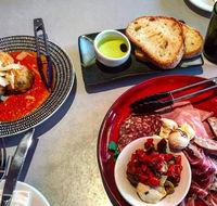 Il Toro Pasta  Espresso Bar - Hotel Accommodation