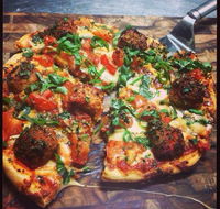 Amigo's Pizzeria - Hotel Accommodation