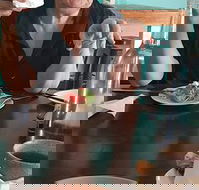 Nourish Me Happy Cafe - Hotel Accommodation