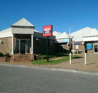 The Woodcroft Hotel - Hotel Accommodation