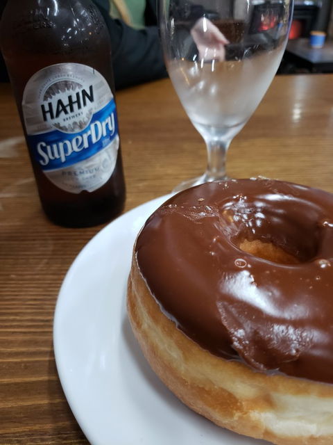 D & M's Bakery Cafe - Hotel Accommodation 3